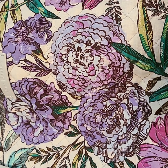 Vera Bradley Floral Bag-LAVENDAR MEADOW.  NWT. - Picture 16 of 16